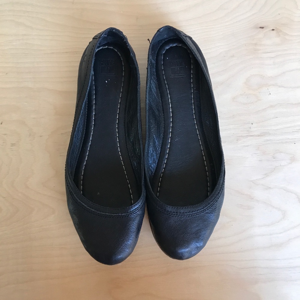 Frye Carson Ballet Flat Black